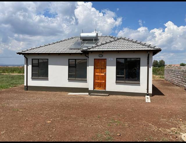 2 BEDROOM HOUSE FOR SALE IN WINDMILL PARK